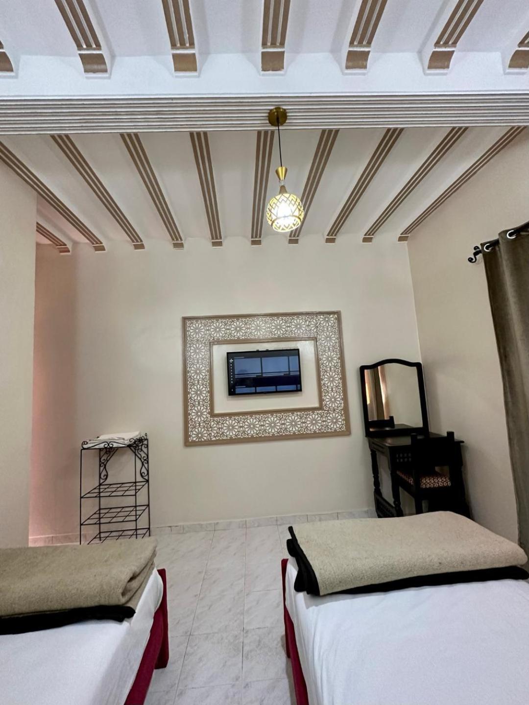 Hotel Zaghro Tajda Luaran gambar