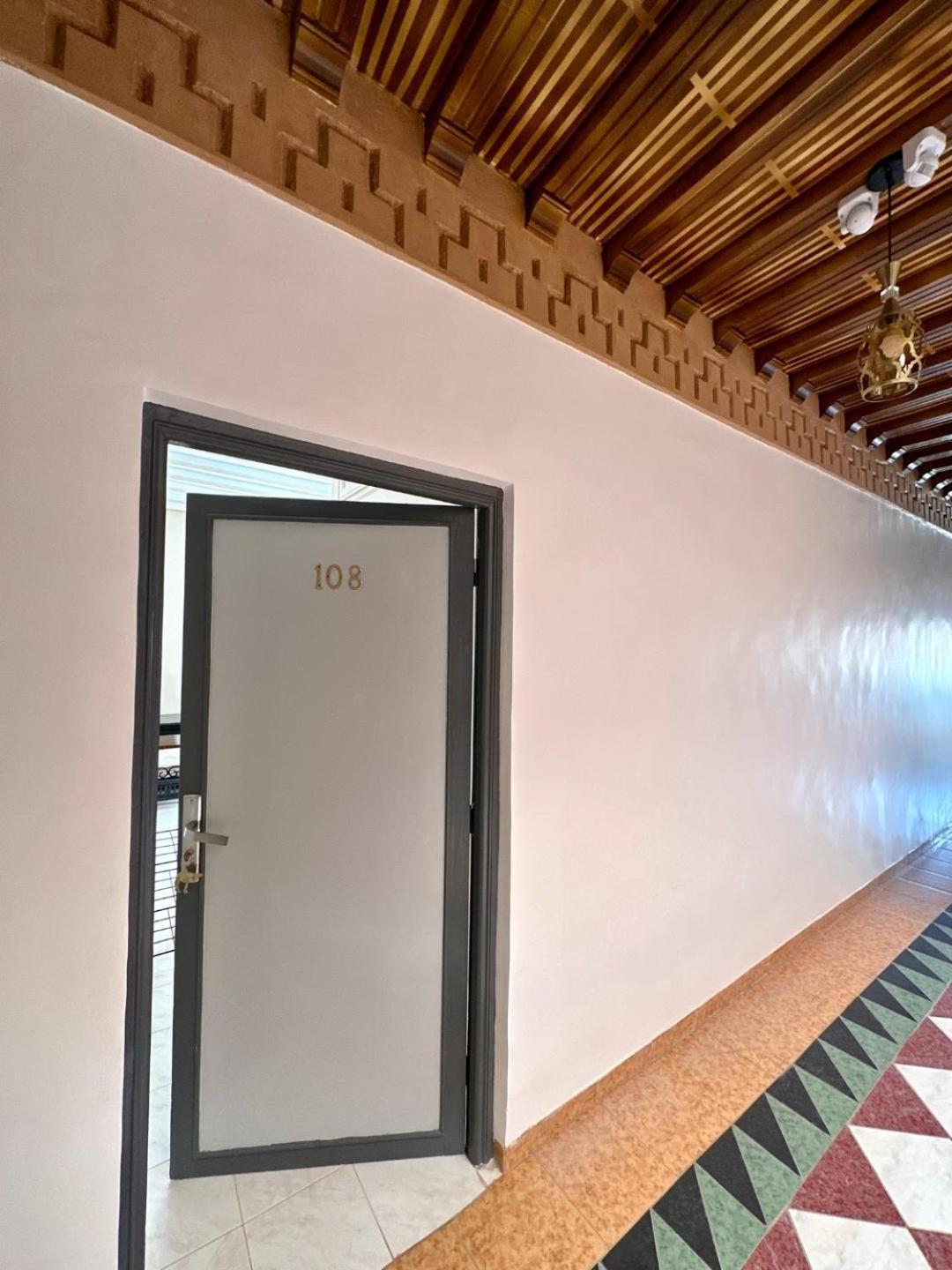 Hotel Zaghro Tajda Luaran gambar