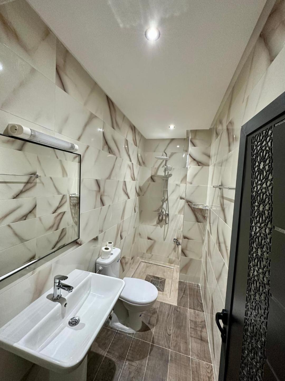 Hotel Zaghro Tajda Luaran gambar