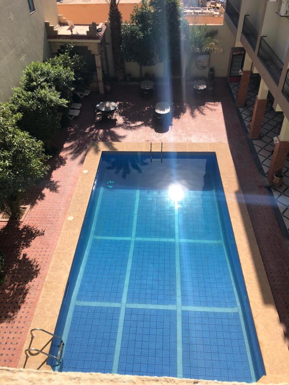 Hotel Zaghro Tajda Luaran gambar