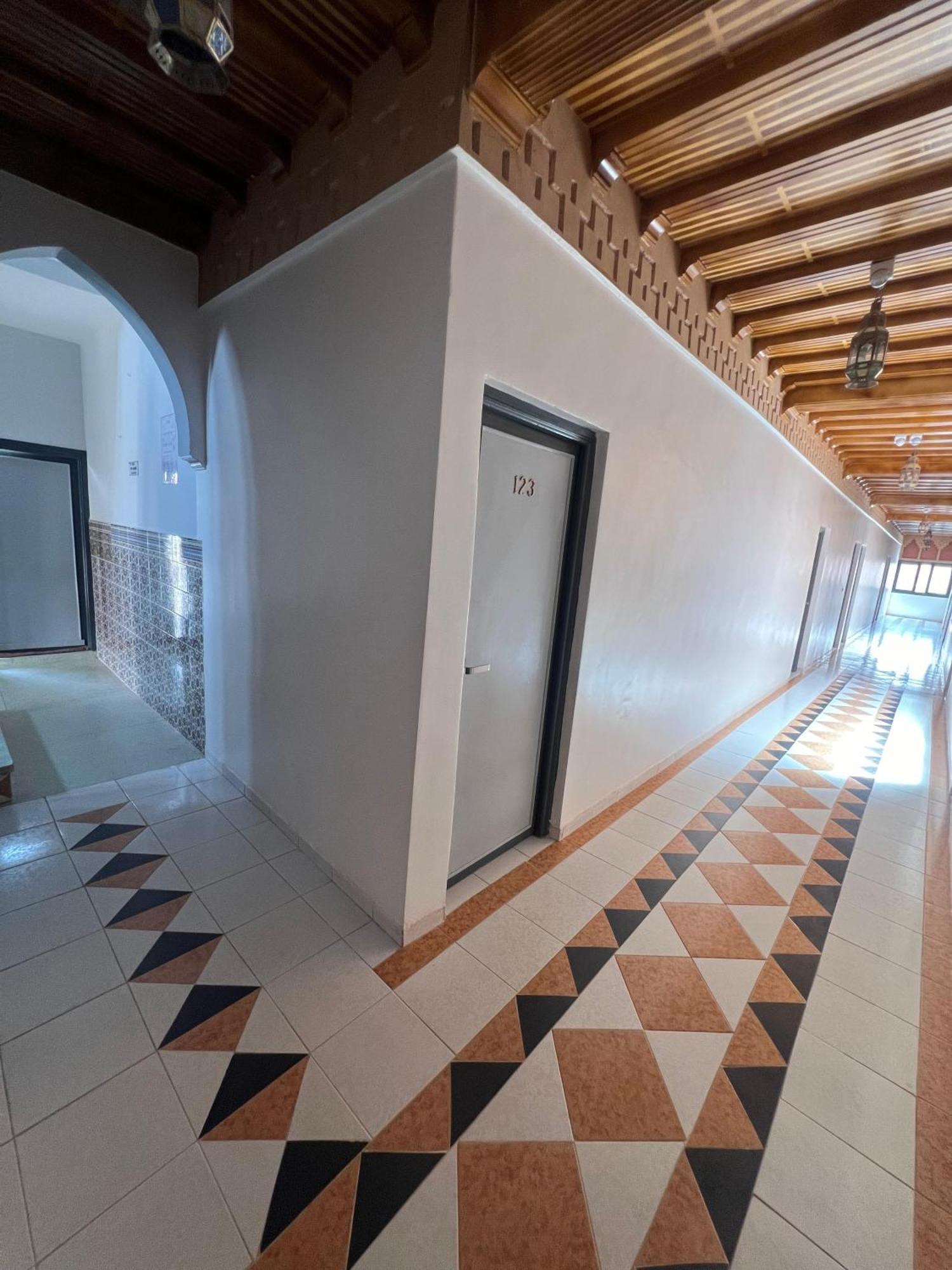 Hotel Zaghro Tajda Luaran gambar