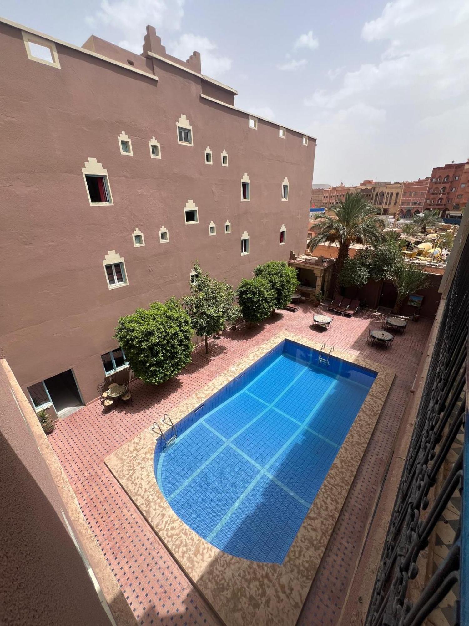 Hotel Zaghro Tajda Luaran gambar